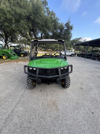 Image of John Deere XUV 835M equipment image 3