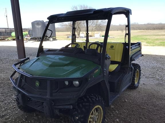 Image of John Deere XUV 835M Primary image