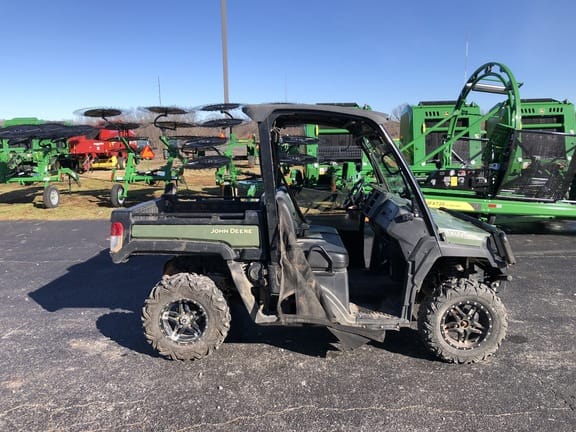 Main image John Deere XUV 835M