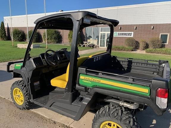 Image of John Deere XUV 835M equipment image 3