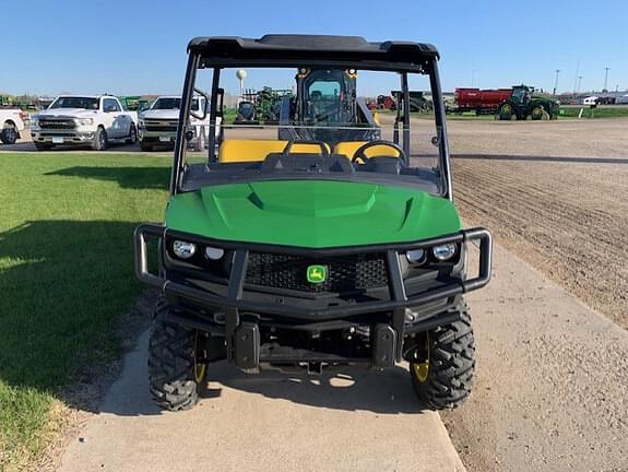 Image of John Deere XUV 835M equipment image 1