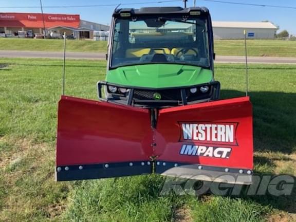 Image of John Deere XUV 835M Primary image