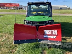 2020 John Deere XUV 835M Image