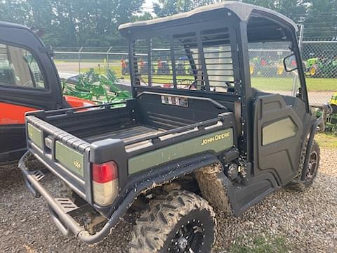 Image of John Deere XUV 835M equipment image 3