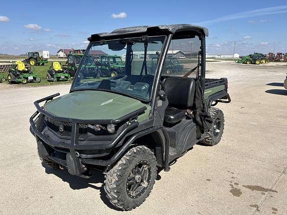 Image of John Deere XUV 835M equipment image 4