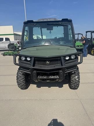 Image of John Deere XUV 835M Primary image