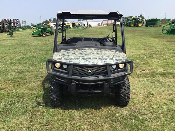 Image of John Deere XUV 835M equipment image 1