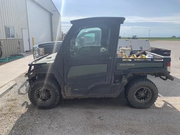 Image of John Deere XUV 835M equipment image 3