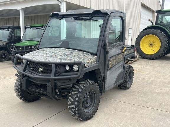 2020 John Deere XUV 835M Equipment Image0