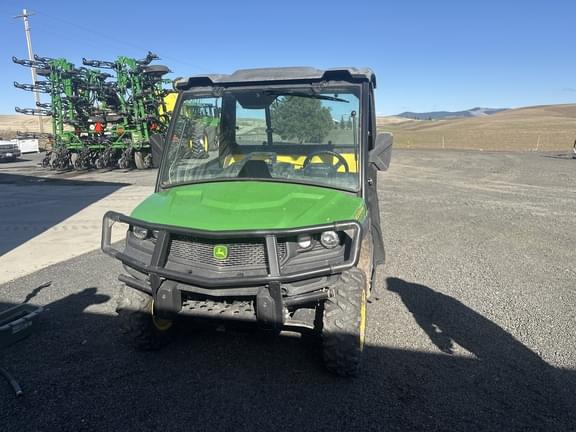 Image of John Deere XUV 835M equipment image 3