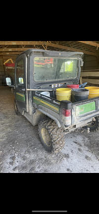 Image of John Deere XUV 835M equipment image 2