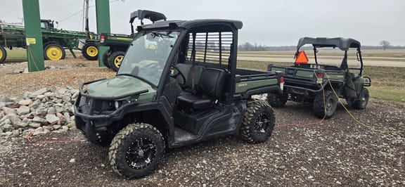 2020 John Deere XUV 835M Equipment Image0