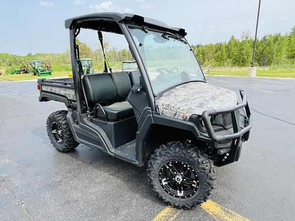 Image of John Deere XUV 835M equipment image 4