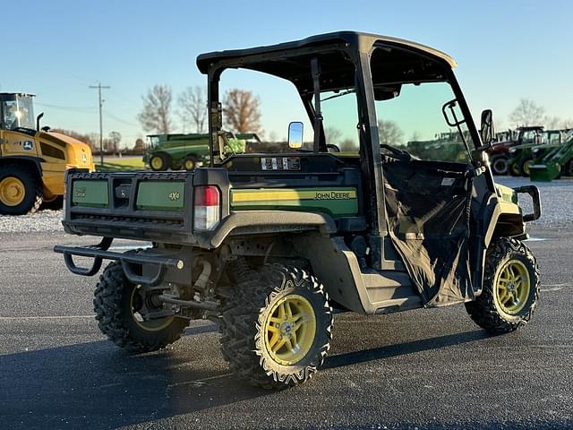 Image of John Deere XUV 835M equipment image 4