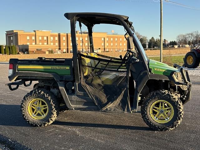 Image of John Deere XUV 835M equipment image 3