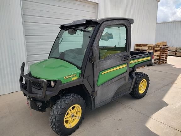 Image of John Deere XUV 835M Primary image
