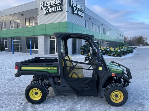 Image of John Deere XUV 835M equipment image 3