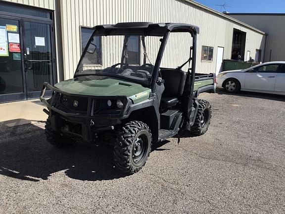 Image of John Deere XUV 835M equipment image 3