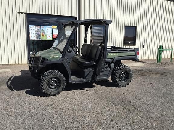 Image of John Deere XUV 835M equipment image 2