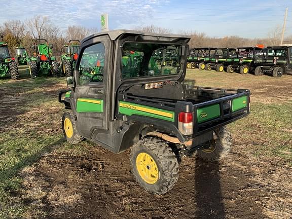 Image of John Deere XUV 835M equipment image 3