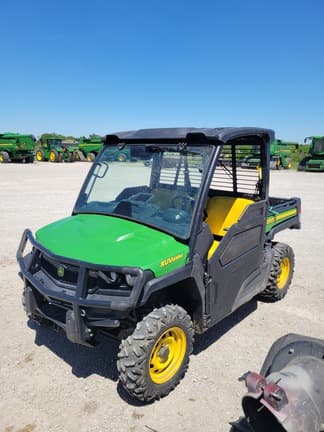 Image of John Deere XUV 835M Primary image