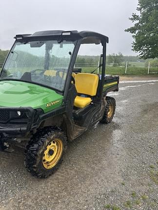 Image of John Deere XUV 835M Primary image