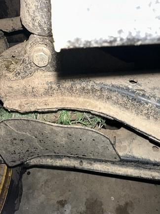 Image of John Deere XUV 835M equipment image 4