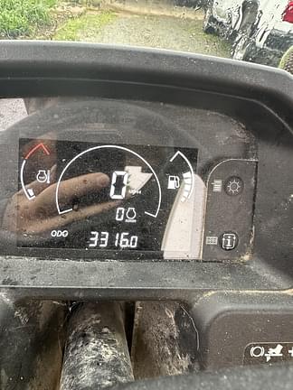 Image of John Deere XUV 835M equipment image 1