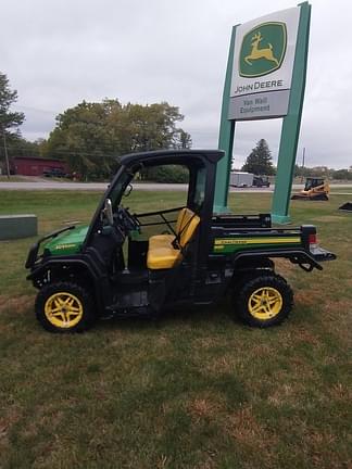 2020 John Deere XUV 835M Equipment Image0