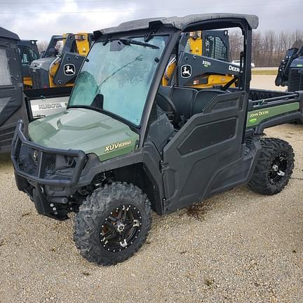 Image of John Deere XUV 835M Primary image