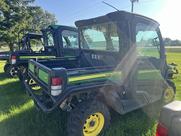 Image of John Deere XUV 835M equipment image 3