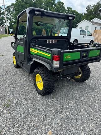 Image of John Deere XUV 835M equipment image 2