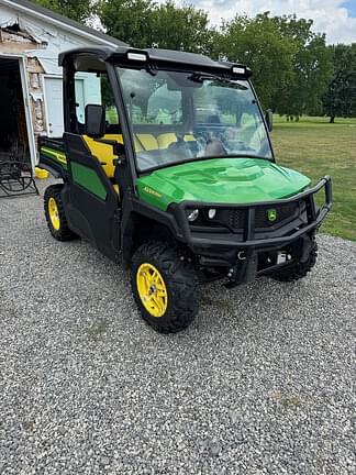 Image of John Deere XUV 835M Primary image
