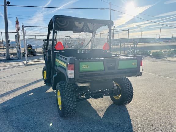 Image of John Deere XUV 835M equipment image 3