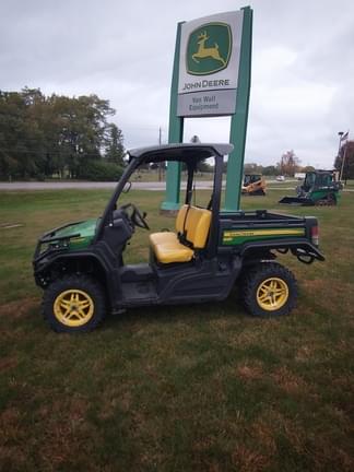 Main image John Deere XUV 835M
