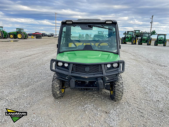 Image of John Deere XUV 835M equipment image 1