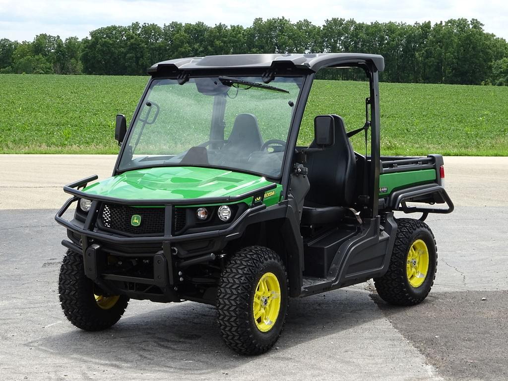 Image of John Deere XUV 835M Primary image