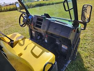 Main image John Deere XUV 835M 6