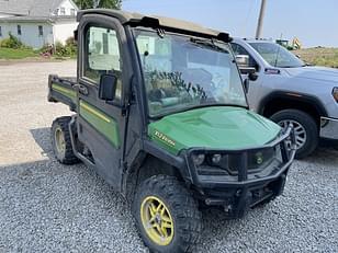 Main image John Deere XUV 835M 0