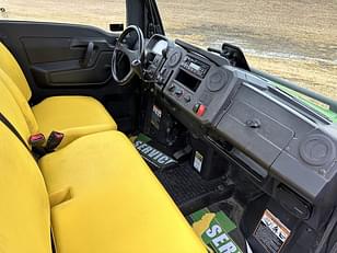 Main image John Deere XUV 835M 5