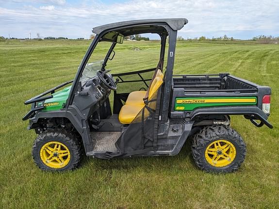 Image of John Deere XUV 835M Primary image