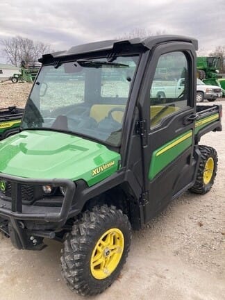 Main image John Deere XUV 835M