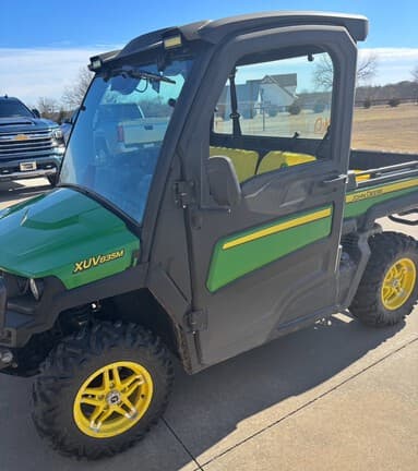 Image of John Deere XUV 835M Primary image