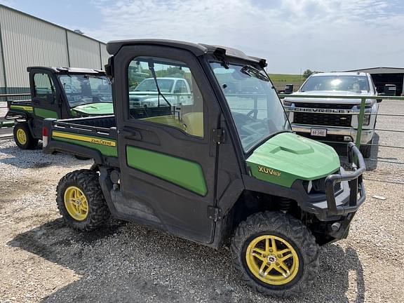 Image of John Deere XUV 835M equipment image 1