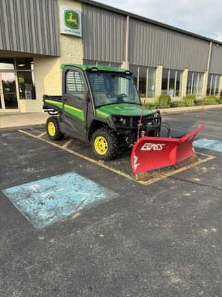 Main image John Deere XUV 835R