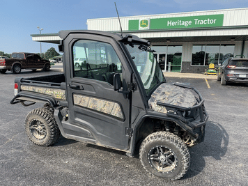 Main image John Deere XUV 835R