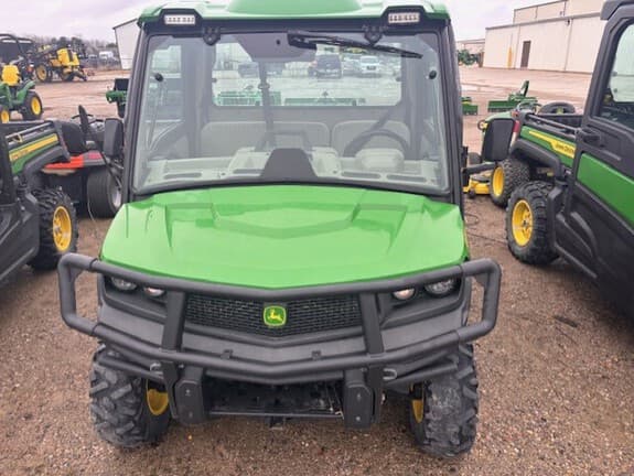 Image of John Deere XUV 835R equipment image 2