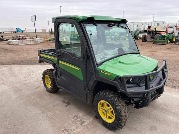 Image of John Deere XUV 835R Primary image