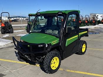 2020 John Deere XUV 835R Equipment Image0