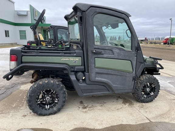 Main image John Deere XUV 835R